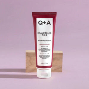 Q+A Hyaluronic Acid Cleansing Gel - 7.45 euro