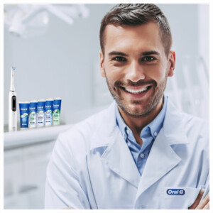 12x Oral-B Tandpasta Complete Protect & Clean - 24.28 euro