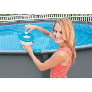 Intex Chlorinator Chloordrijver 17,8 cm - 4.85 euro