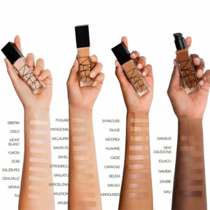 NARS Natural Radiant Longwear Foundation Punjab  Medium 1 - 44.79 euro