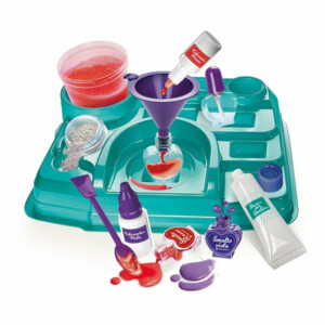Clementoni Wetenschap & Spel Nagellaklab - 13.95 euro