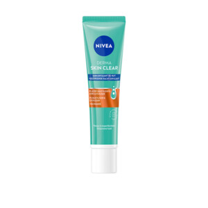 NIVEA Derma Skin Clear Nacht Exfoliant - 12.69 euro