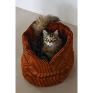 Designed by Lotte Kattenmand Ribbed Terracotta 50 x 50 x 35 cm 