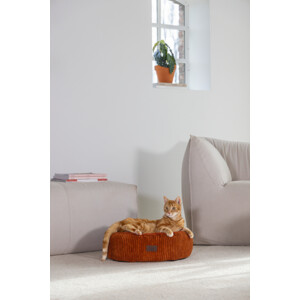 Designed by Lotte Ligmand Ribbed Kat Terracotta 50 x 50 x 17 cm 