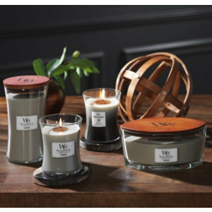 2x WoodWick Geurkaars Medium Fireside - 45.71 euro