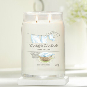 Yankee Candle Geurkaars Large Jar  Clean Cotton - 24.49 euro