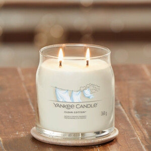 Yankee Candle Geurkaars Medium Jar Clean Cotton - 21.59 euro
