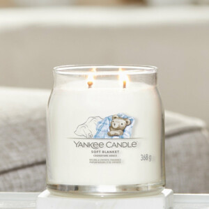 Yankee Candle Geurkaars Medium Jar Soft Blanket - 24.45 euro