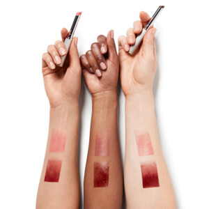 Clinique Almost Lipstick Black Honey - 18.59 euro