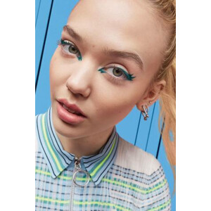 Maybelline Hyper Precise Eyeliner 730 Emerald Green - 9.19 euro