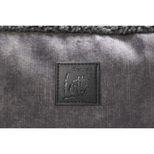 Designed by Lotte Ligkussen Yndis Antraciet 100 x 70 x 15 cm - 108.99 euro