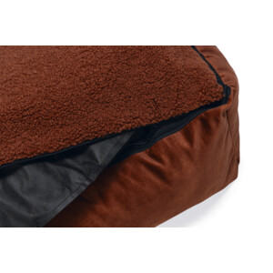 Designed by Lotte Ligbed Yndis Terra  65 x 60 x 20 cm 