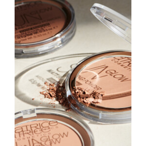 Catrice Sun Glow Matt Bronzing Powder 035 Universal Bronze - 3.99 euro