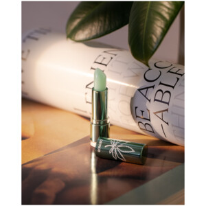 Catrice Hemp & Mint Glow Lip Balm 010 High On Life - 6.29 euro