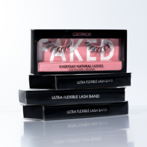 Catrice Faked Everyday Natural Lashes - 4.09 euro