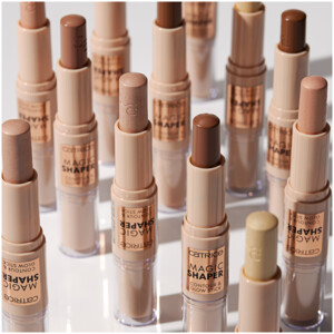 Catrice Magic Shaper Contour & Glow Stick 020 Medium - 5.49 euro