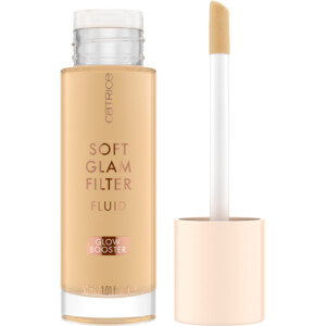 Catrice Soft Glam Filter Fluid 020 Light - Medium - 7.59 euro