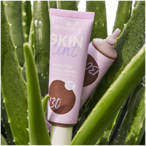 essence SKIN Tint 130 - 3.99 euro