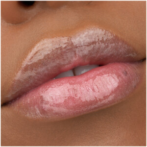 essence What The Fake! Plumping Lip Filler 01 oh my plump! - 3.49 euro
