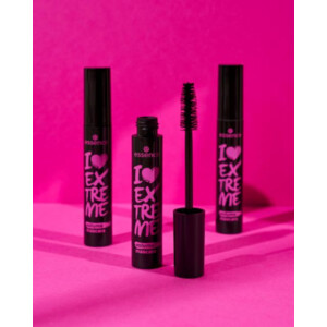 essence I Love Extreme Mascara Volume - 3.59 euro