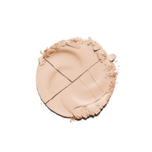 essence Mattifying Compact Powder  11 Pastel Beige - 3.25 euro