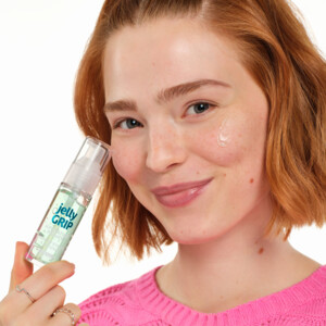 essence Jelly Grip Hydrating Primer - 3.39 euro