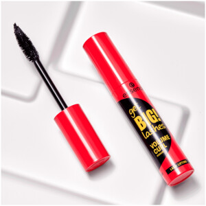 3x essence Get BIG! Lashes Mascara Volume Curl - 9.38 euro