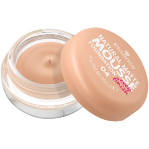 essence Natural Matte Mousse Foundation  04 - 3.75 euro