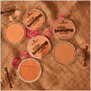 essence Sun Club Matt Bronzing Powder 01 Natural - 4.89 euro
