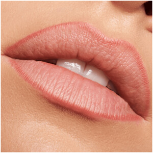 essence Soft & Precise Lip Pencil 204 My Way - 1.29 euro