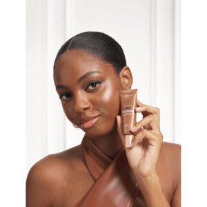 L'Oréal Lumi Glotion Deep Glow 904 - 13.99 euro