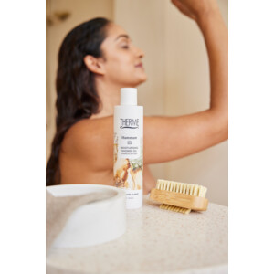 Therme Moisturising Shower Oil Hammam - 9.99 euro
