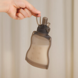 Haakaa Yummy Pouch Knijpzakken Food Grade siliconen 130 ml - 24.05 euro