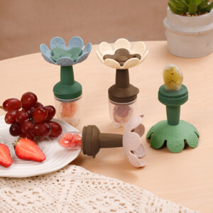 Haakaa Flower Fresh Food Feeder Fruitspeen Pea green - 19.99 euro