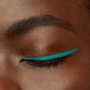 Bourjois Contour Clubbing Waterproof Oogpotlood Sea Blue Soon 63 - 11.45 euro