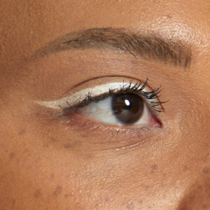 NYX Jumbo Eye Pencil Milk - 6.95 euro