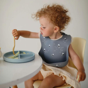 Mushie Vakjesbord Antislip Powder Blue - 14.85 euro