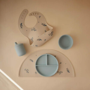 Mushie Vakjesbord Antislip Powder Blue - 14.85 euro