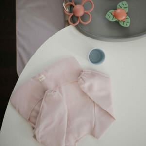 Mushie Slab met Mouwen Blush - 12.05 euro