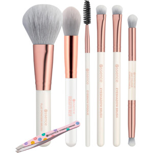 essence Happy Brushes To You! Brush Set - 8.89 euro