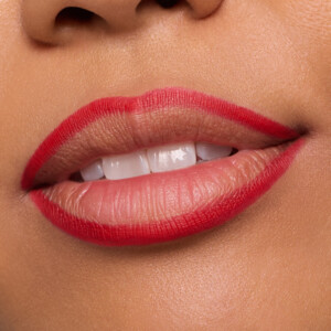 essence 8h Matte Comfort Lipliner 13 Never Too Much - 1.95 euro