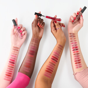 essence 8h Matte Liquid Lipstick 16 Velvet Brick - 2.79 euro