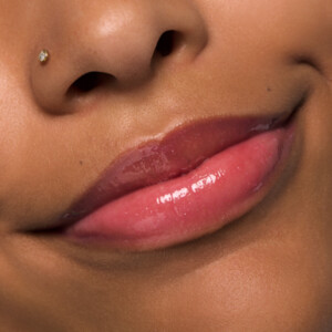 essence Extreme Shine Volume Lipgloss 13 Glazed Berry - 2.25 euro