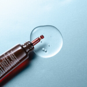 Collistar Attivi Puri Hyaluronic Acid + Peptides Eye Contour - 40.99 euro