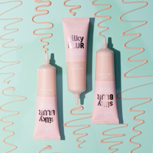 essence Silky Blur  Poreless Primer - 3.85 euro