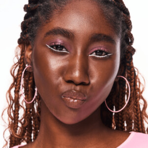 essence Juicy Bomb Glossy Butter Balm  05 Choco-lot To Handle - 2.79 euro