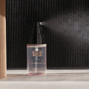 Catrice Blend + Bond Setting Spray - 5.89 euro