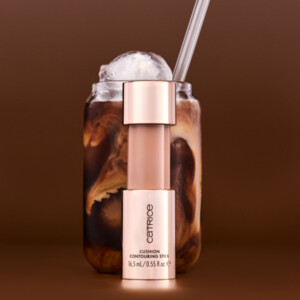 Catrice Cushion Contouring Stick Iced Latte Love C01 - 5.79 euro