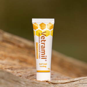 12x Vetramil Honingzalf Tube - 99.49 euro