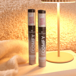 essence Feelin' Comfy Lash Mascara 01 Lash Cocoon - 4.25 euro